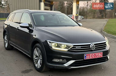 Универсал Volkswagen Passat Alltrack 2017 в 