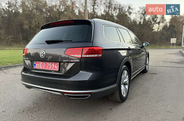 Универсал Volkswagen Passat Alltrack 2017 в 