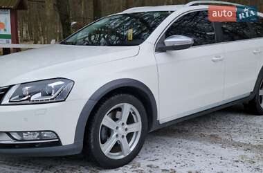 Универсал Volkswagen Passat Alltrack 2013 в Стрые