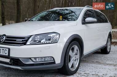 Универсал Volkswagen Passat Alltrack 2013 в Стрые