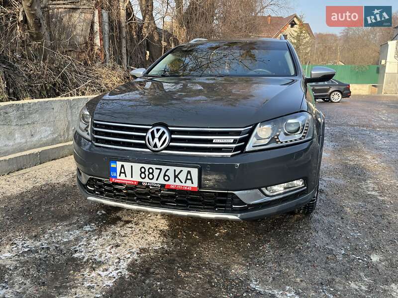 Универсал Volkswagen Passat Alltrack 2014 в Киеве