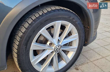 Универсал Volkswagen Passat Alltrack 2012 в 