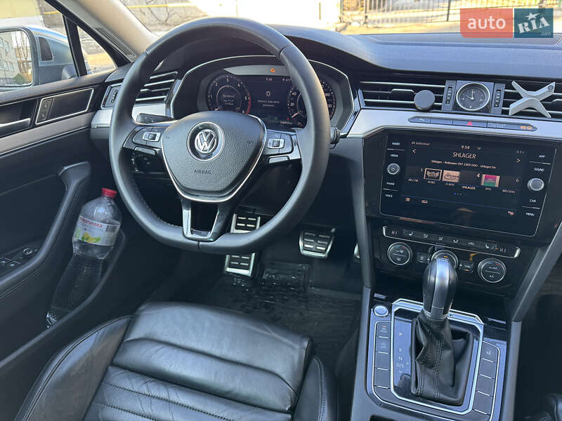 Универсал Volkswagen Passat Alltrack 2018 в Львове фото 28 Универсал Volkswagen Passat Alltrack 2018 в Львове