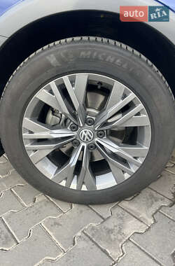 Универсал Volkswagen Passat Alltrack 2019 в 