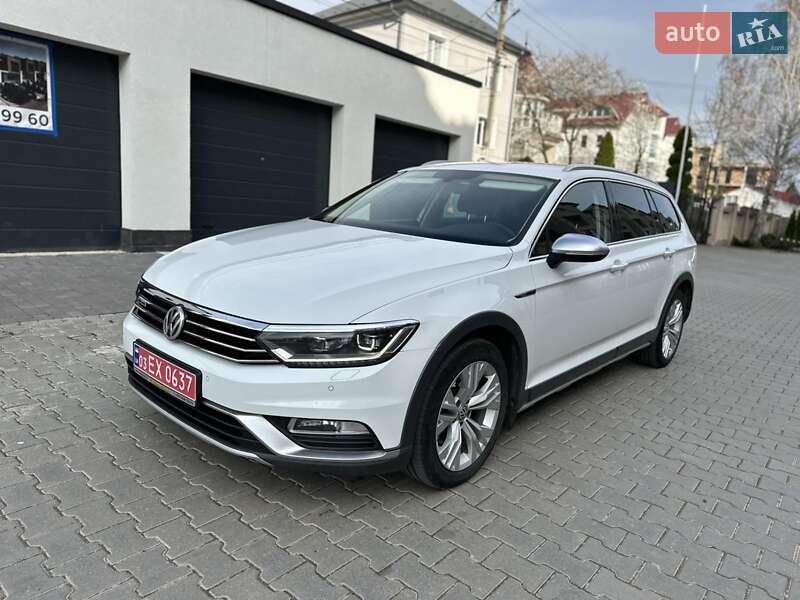 Универсал Volkswagen Passat Alltrack 2015 в 