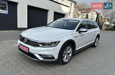 Универсал Volkswagen Passat Alltrack 2015 в 