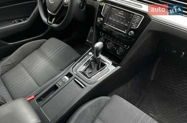 Универсал Volkswagen Passat Alltrack 2015 в 