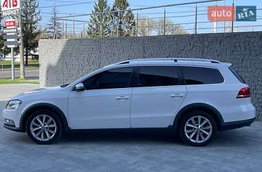 Універсал Volkswagen Passat Alltrack 2014 в 