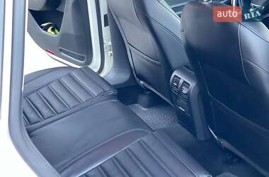 Універсал Volkswagen Passat Alltrack 2014 в 