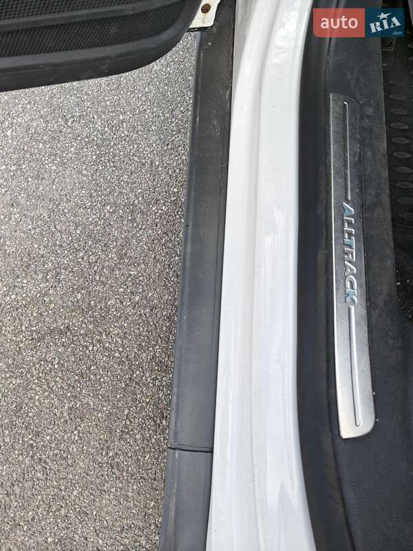Универсал Volkswagen Passat Alltrack 2013 в Киеве