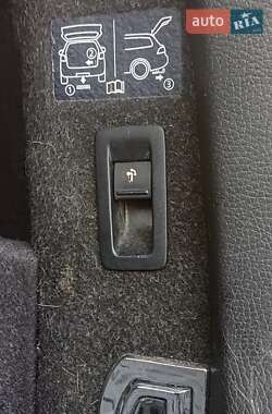 Универсал Volkswagen Passat Alltrack 2012 в 