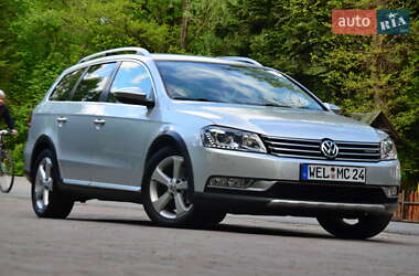 Універсал Volkswagen Passat Alltrack 2014 в 