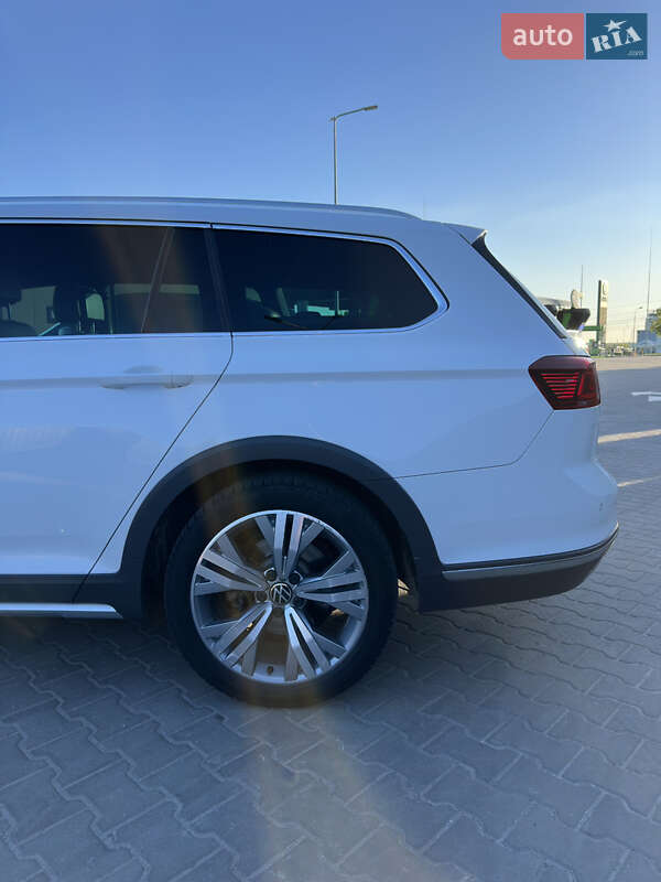 Универсал Volkswagen Passat Alltrack 2021 в Тернополе