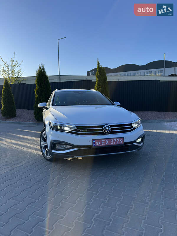 Универсал Volkswagen Passat Alltrack 2021 в Тернополе