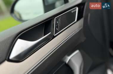 Універсал Volkswagen Passat Alltrack 2018 в 