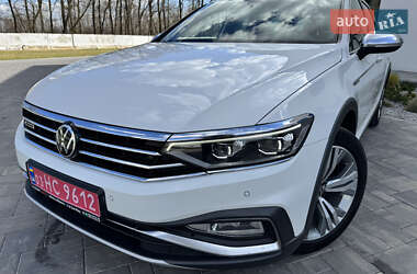 Универсал Volkswagen Passat Alltrack 2020 в Луцке