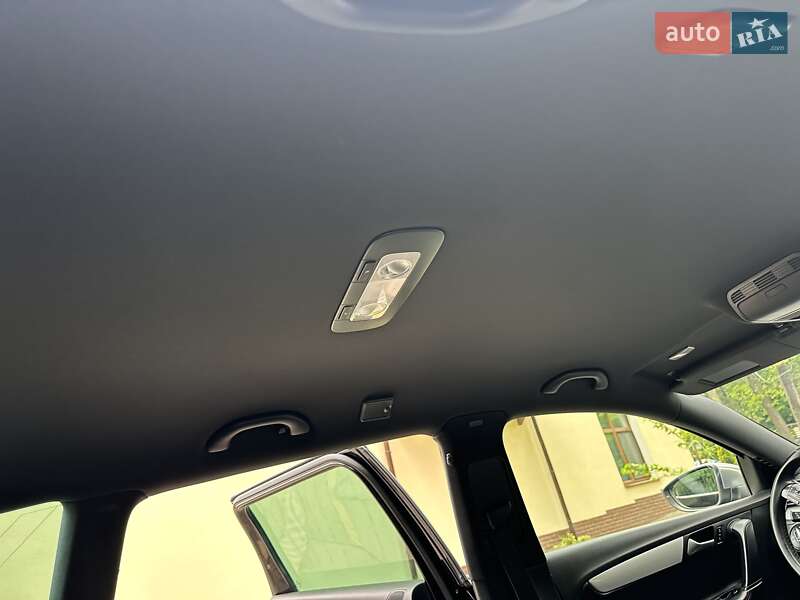 Універсал Volkswagen Passat Alltrack 2013 в Дрогобичі