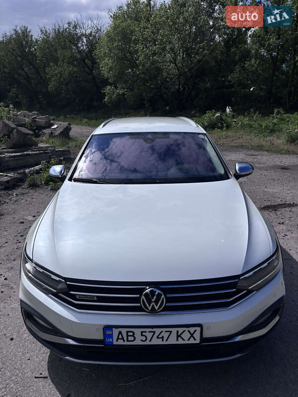 Универсал Volkswagen Passat Alltrack 2021 в Виннице