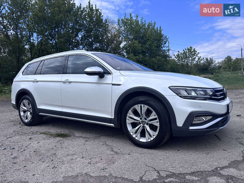Универсал Volkswagen Passat Alltrack 2021 в Виннице