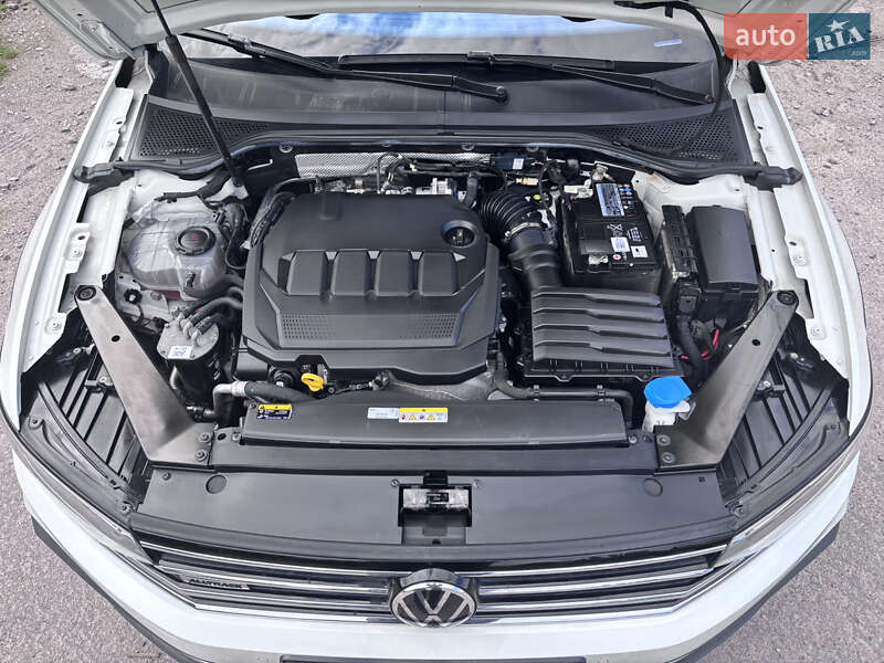 Универсал Volkswagen Passat Alltrack 2021 в Виннице