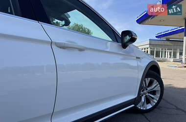 Универсал Volkswagen Passat Alltrack 2018 в 