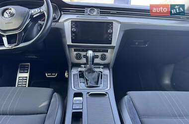 Универсал Volkswagen Passat Alltrack 2018 в 