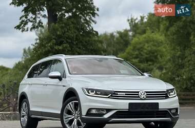Универсал Volkswagen Passat Alltrack 2018 в 