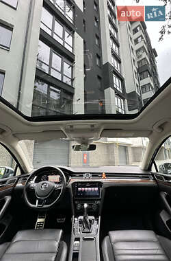 Універсал Volkswagen Passat Alltrack 2018 в 