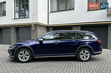 Універсал Volkswagen Passat Alltrack 2018 в 