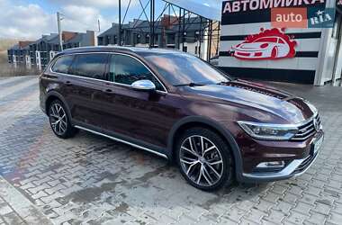 Универсал Volkswagen Passat Alltrack 2017 в 
