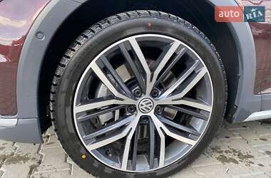 Универсал Volkswagen Passat Alltrack 2017 в 