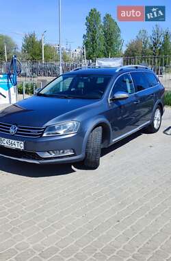 Універсал Volkswagen Passat Alltrack 2013 в  фото 9 Універсал Volkswagen Passat Alltrack 2013 в