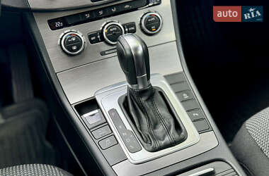 Универсал Volkswagen Passat Alltrack 2013 в 