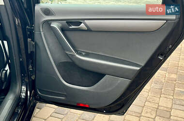 Универсал Volkswagen Passat Alltrack 2013 в 