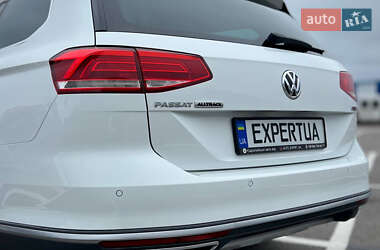 Универсал Volkswagen Passat Alltrack 2017 в 