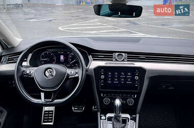 Универсал Volkswagen Passat Alltrack 2017 в 