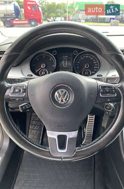Універсал Volkswagen Passat Alltrack 2012 в 