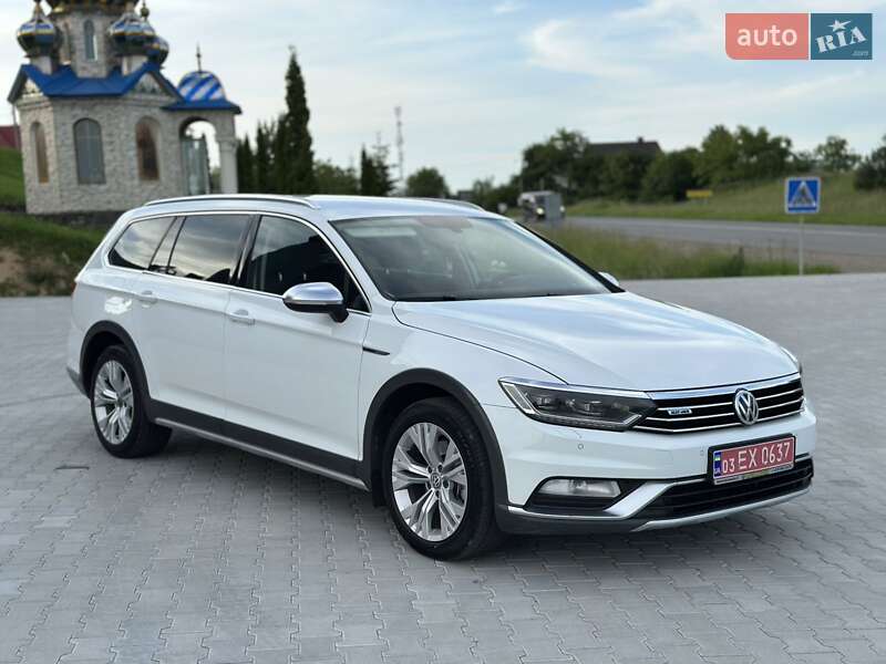Універсал Volkswagen Passat Alltrack 2015 в 