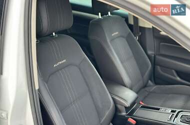 Універсал Volkswagen Passat Alltrack 2015 в 