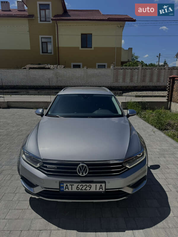 Универсал Volkswagen Passat Alltrack 2018 в Ивано-Франковске