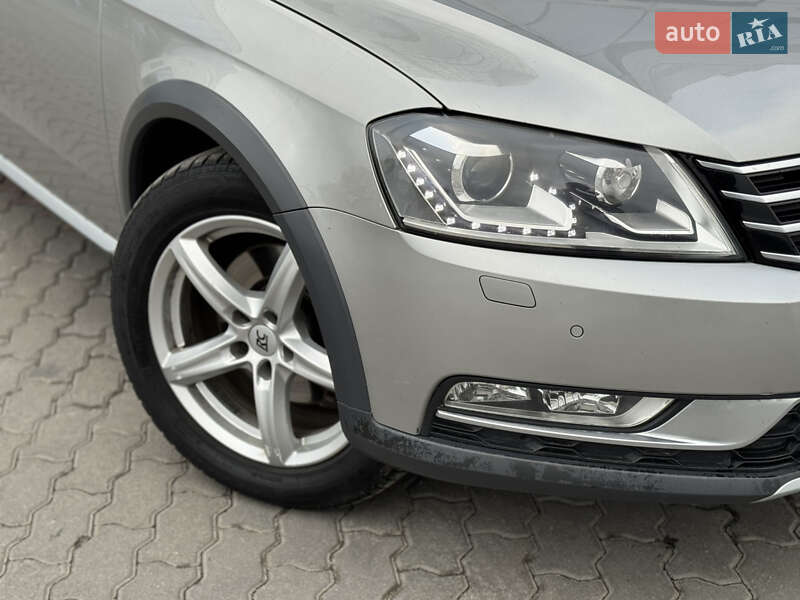 Універсал Volkswagen Passat Alltrack 2013 в Хмельницькому