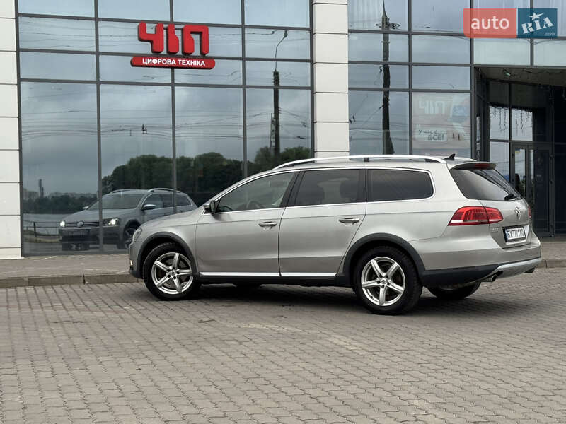 Універсал Volkswagen Passat Alltrack 2013 в Хмельницькому