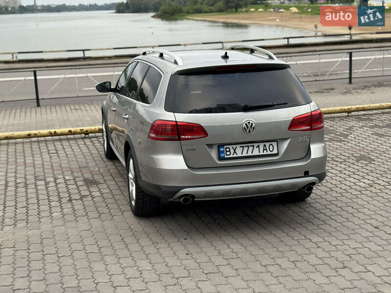Універсал Volkswagen Passat Alltrack 2013 в Хмельницькому