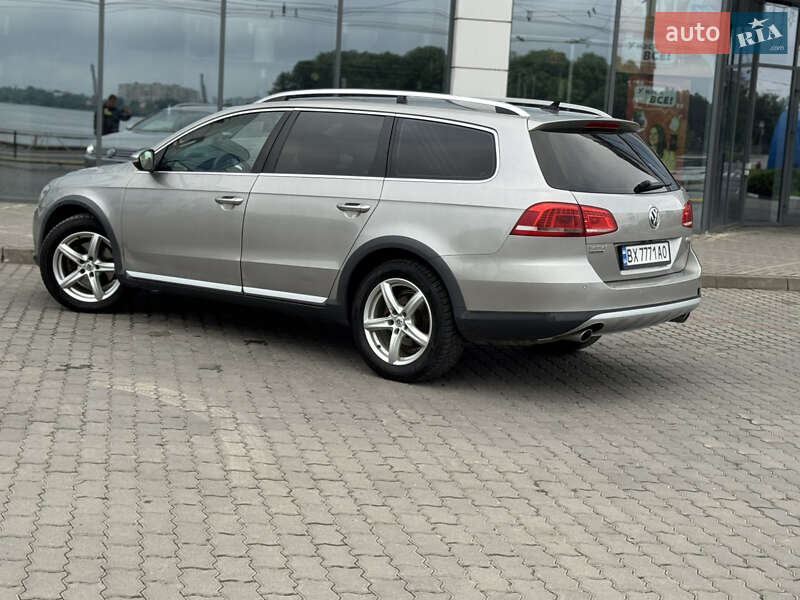 Універсал Volkswagen Passat Alltrack 2013 в Хмельницькому