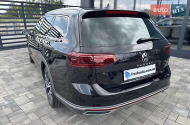 Универсал Volkswagen Passat Alltrack 2021 в 