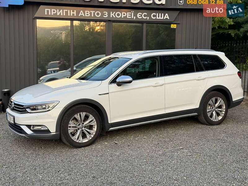Универсал Volkswagen Passat Alltrack 2017 в Хмельницком