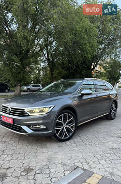 Универсал Volkswagen Passat Alltrack 2016 в Ковеле