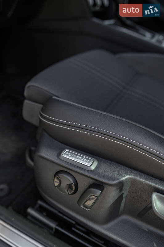 Универсал Volkswagen Passat Alltrack 2020 в Львове