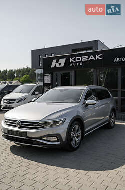 Універсал Volkswagen Passat Alltrack 2020 в Львові