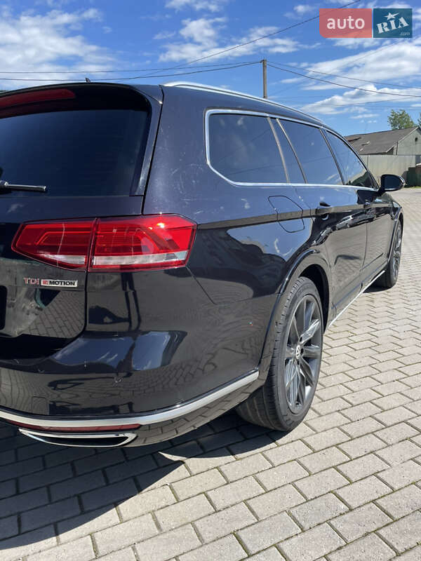 Универсал Volkswagen Passat Alltrack 2016 в Хусте